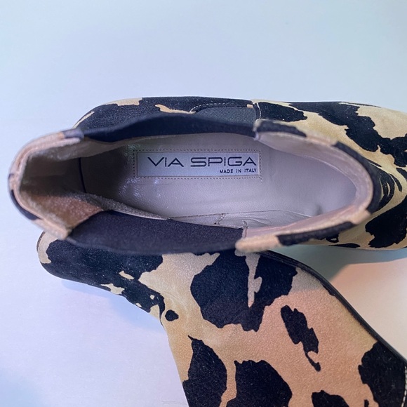 Via Spiga Ankle Boots Cow Print Suede Square Toe size 8.5 Made in Italy Y2K 90s - Picture 7 of 15